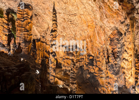 La grotte de Baradla Parc National d'Aggtelek, Hongrie, Hall des piliers. Banque D'Images