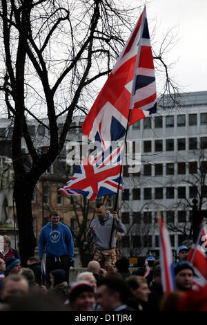 Belfast, Royaume-Uni. 5Th Jan, 2013. Les protestations du pavillon aura lieu à Belfast après le Conseil municipal a voté le 3 décembre 2012 pour restreindre le battant Union Jack flag à partir de l'hôtel de ville pour 17 jours par an, là où auparavant il a volé tous les jours de l'année. Banque D'Images