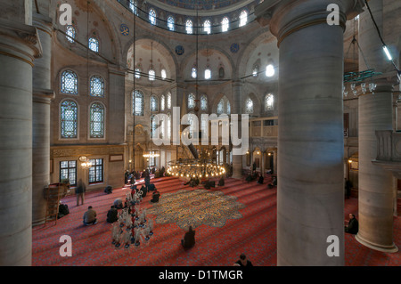 Intérieur de la mosquée Eyup Sultan à Istanbul,Turquie,Eyup Banque D'Images