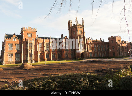 La célèbre Lanyon Building à la Queen's University de Belfast en Irlande du Nord Royaume-Uni UK Banque D'Images