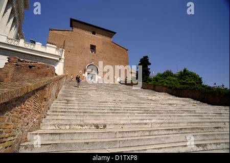 Italie, Rome, église de Santa Maria à Ara Coeli Banque D'Images