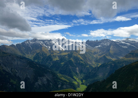 De l'orme, Suisse, vue sur l'ancien Parti Communiste Sernftal Banque D'Images