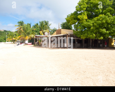 Bar de plage dans le sable, à Anguilla Banque D'Images