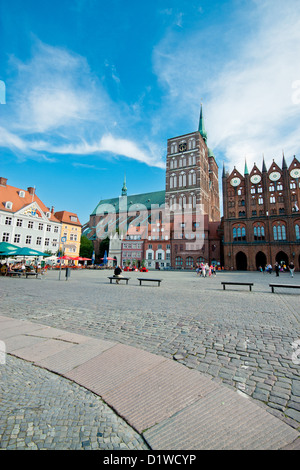 Nickolai St église et mairie, Stralsund, Allemagne Banque D'Images