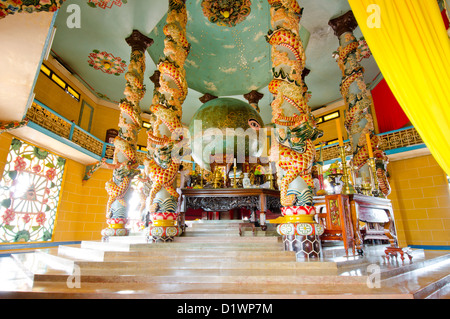 Le symbole principal de la religion cao dai, un œil sur un globe qui surveille tout. Temple de Cao Dai, Tay Ninh, Vietnam, Asie Banque D'Images