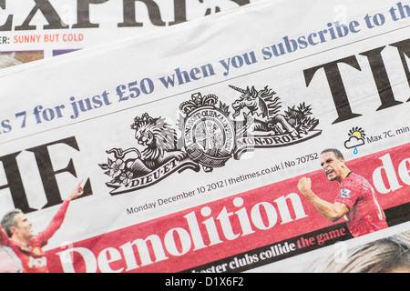 Les premières pages de magazines et de l'UK British English quotidien national La Fois Banque D'Images