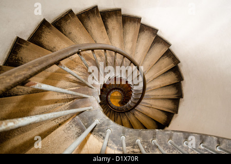 Escalier en bois en spirale Banque D'Images