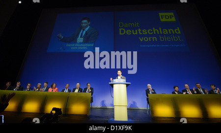 Le président du FDP, Philipp Roesler, prononce un discours lors de la conférence annuelle de l'épiphanie de la FDP, parti à Stuttgart, Allemagne, le 6 janvier 2013. Photo : Bernd Weißbrod Banque D'Images