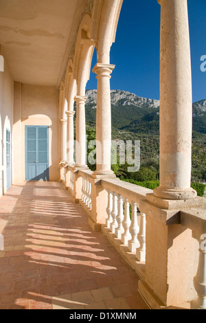 Deià, Majorque, Iles Baléares, Espagne. La terrasse de Son Marroig, ancienne résidence de l'Archiduc Ludwig Salvator d'Autriche. Banque D'Images