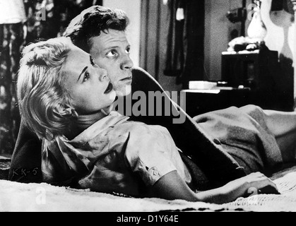 Der Tiger Von New York Killer's Kiss Gloria Prix (Irene Kane), Davy Gordon (Jamie Smith) *** légende locale *** 1955 -- Banque D'Images