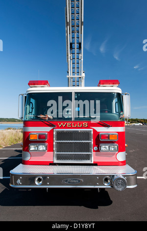 Avant de percer un camion d'incendie. Banque D'Images