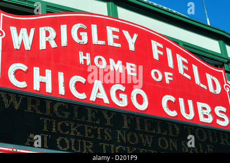 USA Illinois Chicago Wrigley Field marquee au-dessus de l'entrée principale à la Clark et rues d'Addison. Chicago, Illinois, USA. Banque D'Images