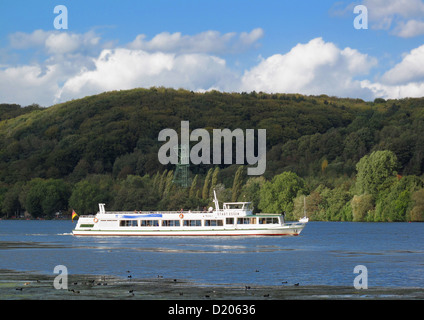 Essen, Allemagne, excursion en bateau sur le Baldeneysee Banque D'Images