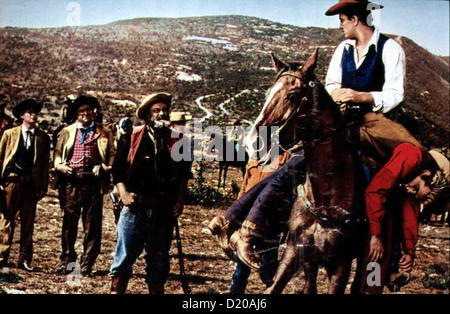 Keinen 100 Für Ongri Kopf Massacro Al Grande Canyon James Mitchum,r Wess Evans kehrt en seine Heimat zurück, um mit dem Banque D'Images