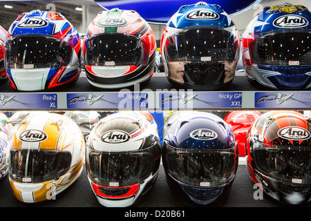 Arai casques de moto à l'affiche au Salon de la moto de Washington. Banque D'Images