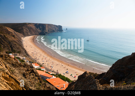 Voir d'Arrifana Beach, Côte Atlantique, Algarve, Portugal, Europe Banque D'Images