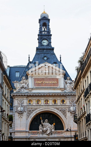 Détail de l'immeuble BNP Paribas, rue de Rougemont, Paris, France, Europe Banque D'Images