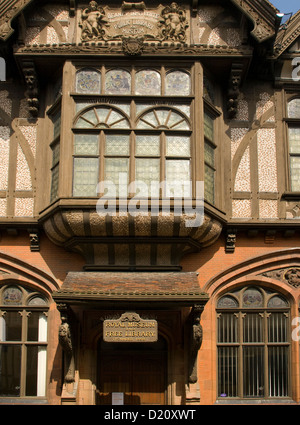 Musée et Bibliothèque royale de l'Angleterre Canterbury High Street Banque D'Images