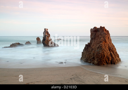 El Matador Beach, Malibu, CA, USA Banque D'Images