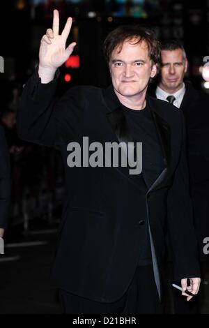 L'écrivain et réalisateur Quentin Tarantino assiste à la première UK de Django Unchained le 01/10/2013 à l'Empire Leicester Square, Londres. Les personnes sur la photo : Quentin Tarantino. Photo par Julie Edwards/Alamy Live News Banque D'Images