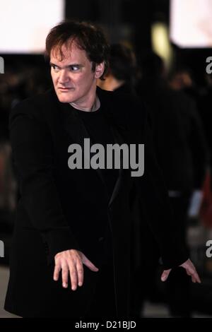 L'écrivain et réalisateur Quentin Tarantino assiste à la première UK de Django Unchained le 01/10/2013 à l'Empire Leicester Square, Londres. Les personnes sur la photo : Quentin Tarantino. Photo par Julie Edwards/Alamy Live News Banque D'Images