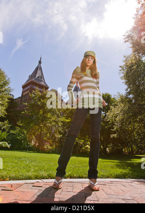 Portrait of teenage Girl standing tall Banque D'Images