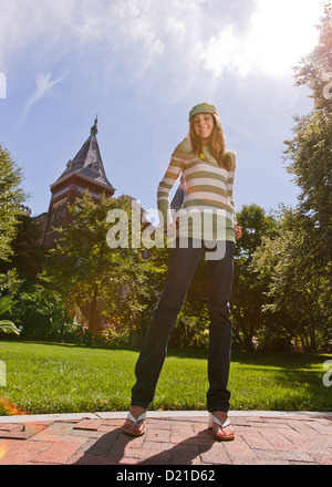 Portrait of teenage Girl standing tall Banque D'Images