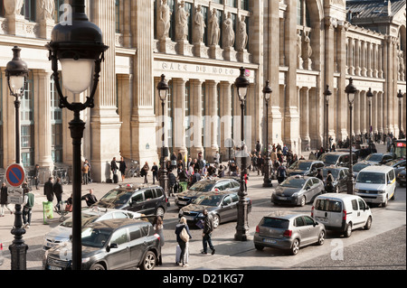 Paris, France : des taxis à la Gare du Nord (gare) Banque D'Images