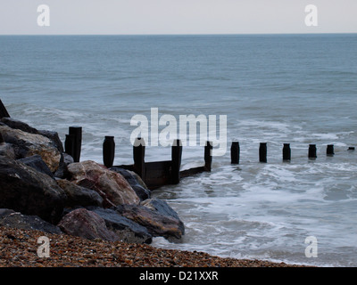 Défense de la mer, Hayling Island beach, Hampshire, Royaume-Uni Banque D'Images