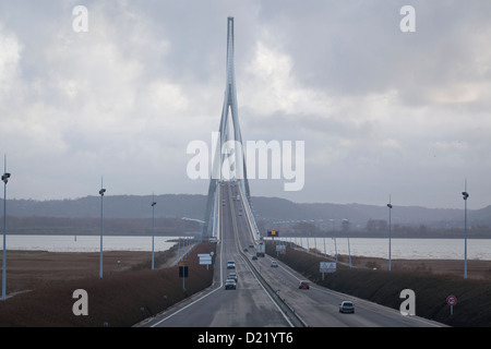 Du Pont de Normandie est un pont à haubans qui enjambe l'embouchure de la Seine A29 Banque D'Images