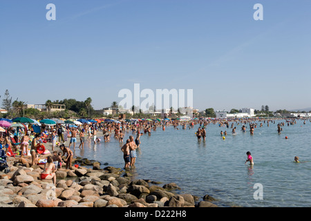 Sardaigne : Cagliari - Marina Piccola / extrémité ouest de la plage de Poetto Banque D'Images