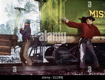 Dans la région de Wagner Bijouterie-uhren Rache Grand Raid du Missouri, Macdonald Carey, Wendell Corey Da Jesse (Macdonald Carey, l) und Frank James (Wendell Banque D'Images