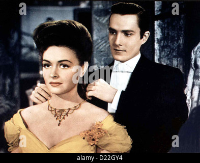 Das Bildnis Des Dorian Gray Photo Dorian Gray, Donna Reed, Hurd Hatfield Gladys Hallward (Donna Reed) ahnt nicht, dass Banque D'Images