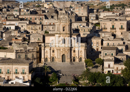 Modica : Cathédrale de San Giorgio Banque D'Images