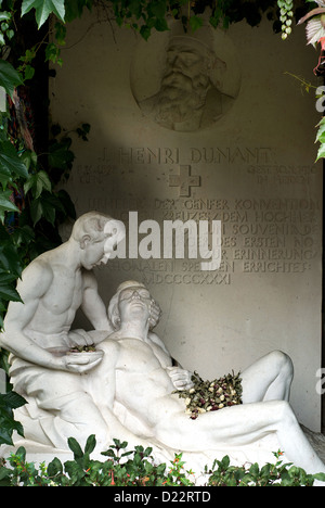 Zurich, Suisse, la tombe du fondateur de la Croix-Rouge Henry Dunant Banque D'Images