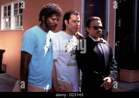 Pulp Fiction Pulp Fiction Samuel L. Jackson, John Travolta, Harvey Keitel Als Vincent (John Travolta) versehentlich eine Banque D'Images