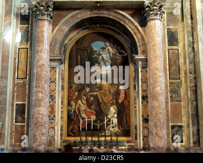 Sous l'autel de saint Jérôme est le site de repos pour le corps de la bienheureuse Jean XXIII. La Dernière Communion de saint Jérôme Banque D'Images