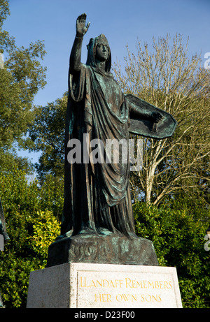 Monument commémoratif de guerre, par William Goscombe John 1924 Llandaff, Cardiff, Pays de Galles, Royaume-Uni Banque D'Images