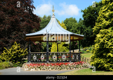 Le kiosque à Victoria Gardens, Truro, Cornwall, uk Banque D'Images