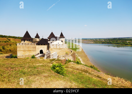 Ancienne forteresse médiévale d'Ukraine Khotin Monument Banque D'Images