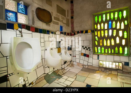 Frederick Hundertwasser's toilettes a été ouvert dans une cérémonie de l'aube. Banque D'Images