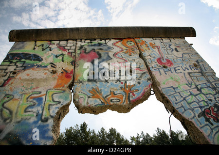 Sosnowka, Pologne, un morceau du Mur de Berlin avec des Banque D'Images