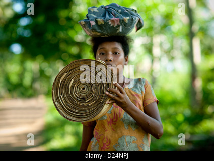 Fille des îles Trobriand, Island, Papouasie-Nouvelle-Guinée Banque D'Images