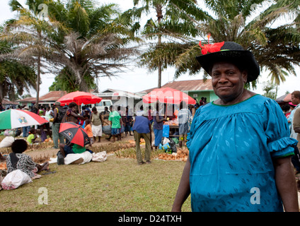 Femme au marché de Buka, Bougainville, en Papouasie Nouvelle Guinée Banque D'Images