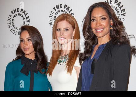 Los Angeles, Californie, USA. 14 janvier 2013. Meghan Markle, Sarah Rafferty, Gina Torres présents pour la Paley Center for Media présente une soirée avec des costumes, Paley Center for Media, Los Angeles, CA, 14 janvier 2013. Photo par : Emiley Schweich/Everett Collection Banque D'Images