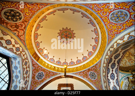 Le Conseil Impérial bâtiment où la décision des conseillers municipaux ont tenu des réunions. Le Palais de Topkapi, Istanbul, Turquie Banque D'Images