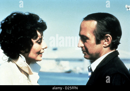 Sie haben Alle Gelacht ils ont tous ri Audrey Hepburn, Ben Gazzara Privatdetektiv John Russo (Ben Gazzara) hat ein wachsames Banque D'Images