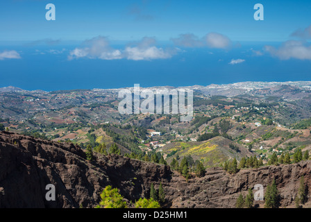 Vue sur la partie nord de Gran Canaria, y compris la capitale de Las Palmas, de Pinos de Galdar Volcano Banque D'Images