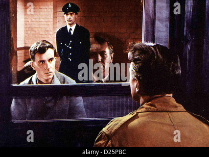 Teuflisches Alibi temps sans pitié Alec McCowen, Michael Redgrave David Graham (Michael Redgrave,r) Sohn (Alec Alec Banque D'Images