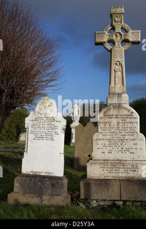 Pierres tombales à St Columba's Church Derry Londonderry en Irlande du Nord Banque D'Images